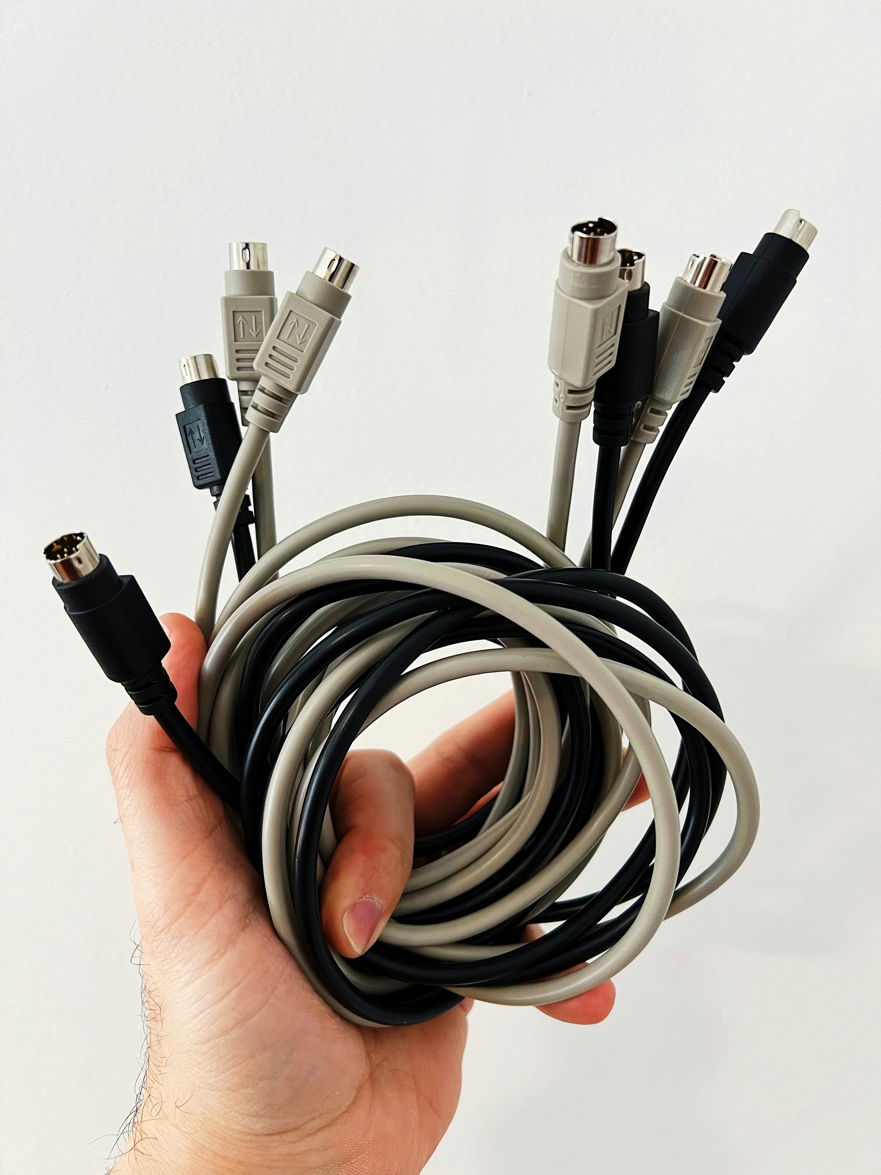 Cables & Connectors